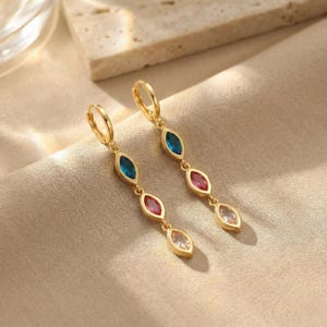 Delicati orecchini pendenti con pietra portafortuna – Orecchini pendenti personalizzati con pietra preziosa Marquise, gioielli minimalisti fatti a mano