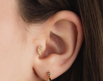 14K Solid Gold Angel Wing Piercing, Unique Earrings, Cute Earrings, Mothers Day Gift, Minimalist, Forward Helix, Flat, Tragus, Rook Piercing