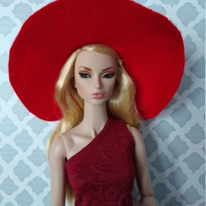 Felt wide-brimmed hat for 16 fashion dolls image 4