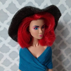 Felt wide-brimmed hat for 12 fashion dolls image 6