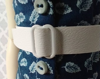 Cinturones de vinilo texturizado de 1/2" para muñecas de moda y articuladas
