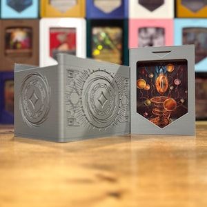 3D Printed MTG Deck Box: Colorless Design with Commander Display