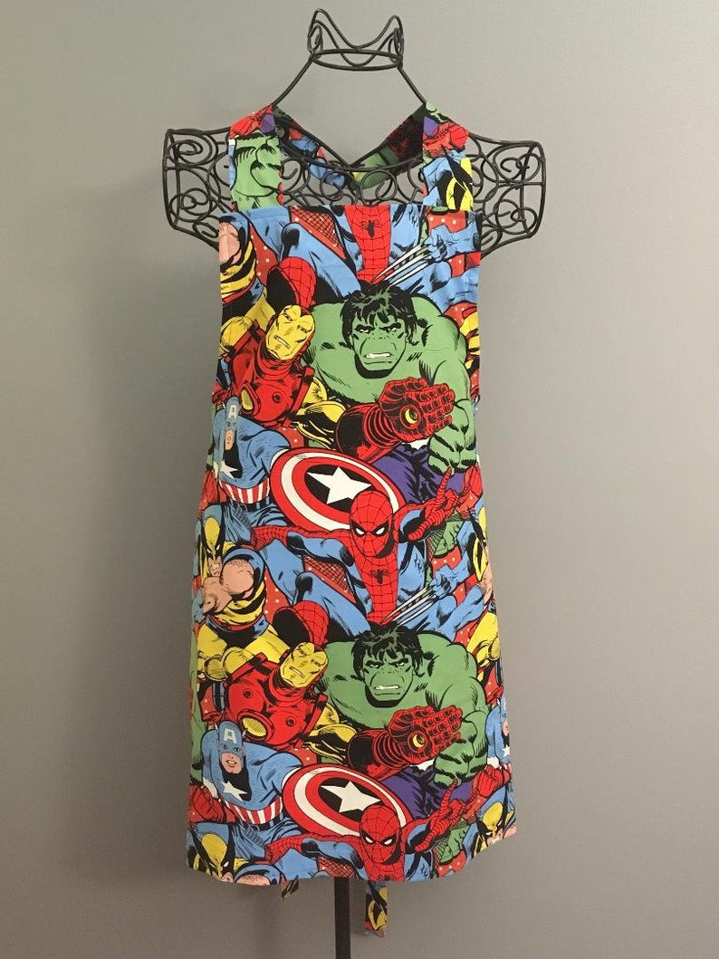 Marvel Avengers Everywhere Adult Apron