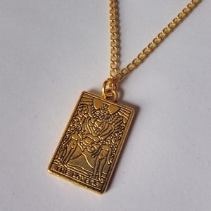 Collier de carte de tarot amoureux, collier romantique chaîne plaqué or, wicca païen New Age, fait main