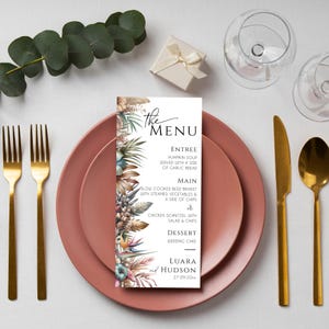 Smukłe menu weselne 4x9 | Projekt kwiatów tropikalnych | Menu kolacji i baru | Dwustronne | Szablon edytowalny | Ślub na plaży | SBW01