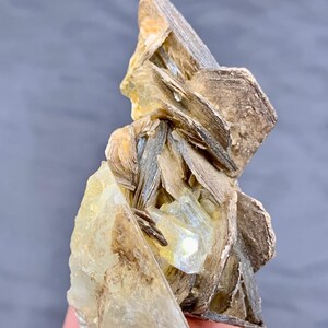 50g Rare Aquamarine Crystal Specimen With Muscovite Combine