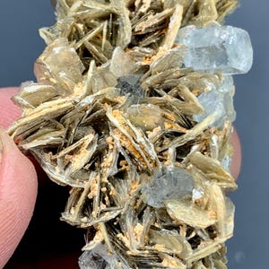 25g Natural Aquamarine Crystal Specimen with Muscovite - Raw Blue Beauty from Pakistan