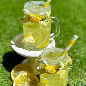 Fake lemonade mini drink, fake drink, faux drink, Fake bake, Tiered Tray, summer decor, lemon decor, resin drink