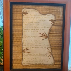 Carta de amor vintage enmarcada en bambú