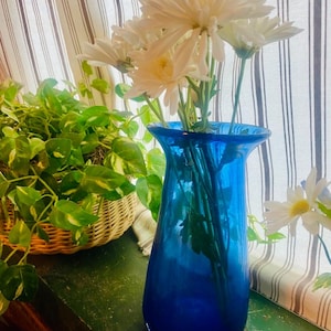 Small Hand Blown Cobalt Blue Vase