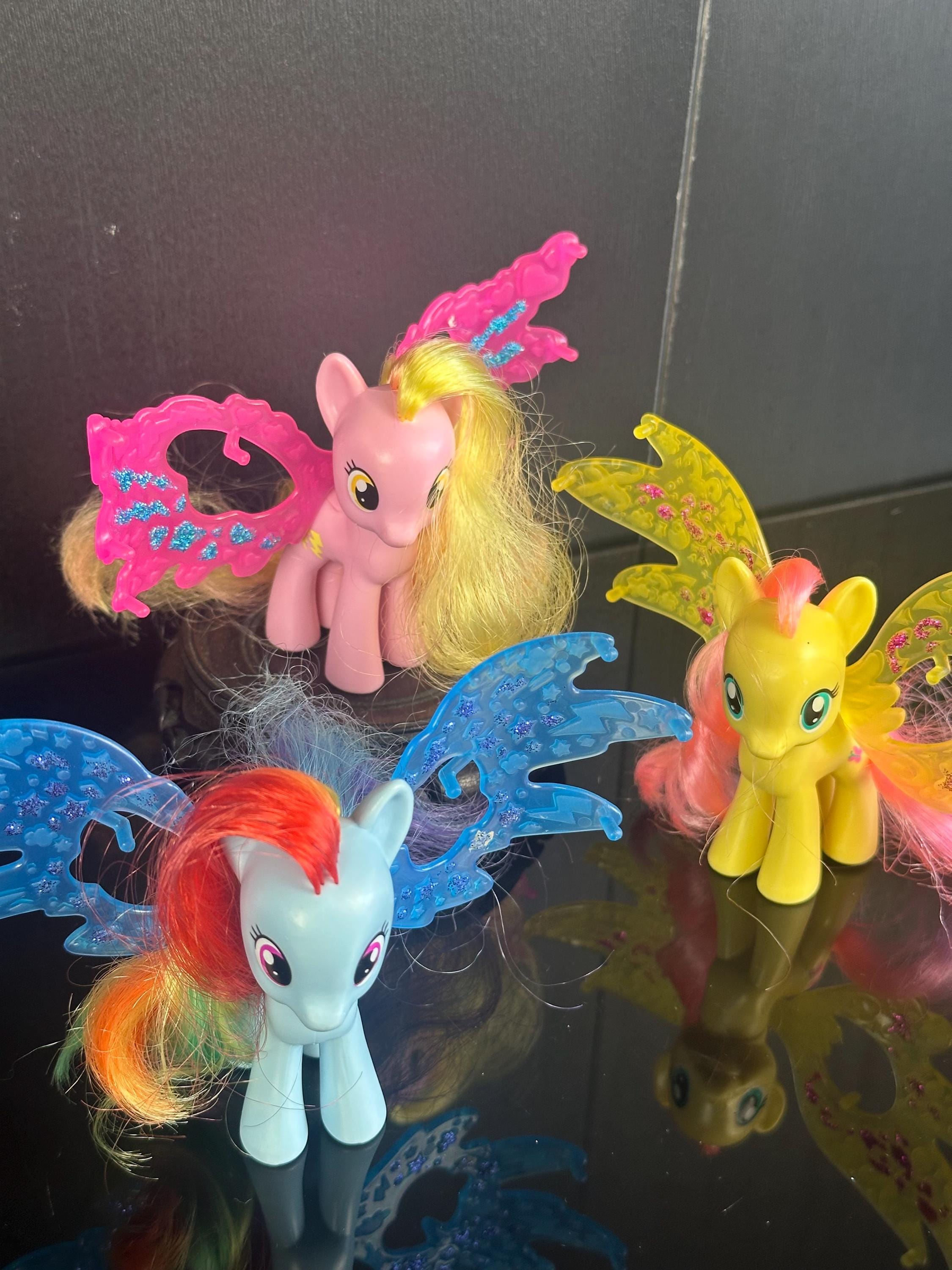 MON PETIT PONEY HASBRO G4 My Little Pony Rainbow Dash Charm Wings EUR 15,00 - FR
