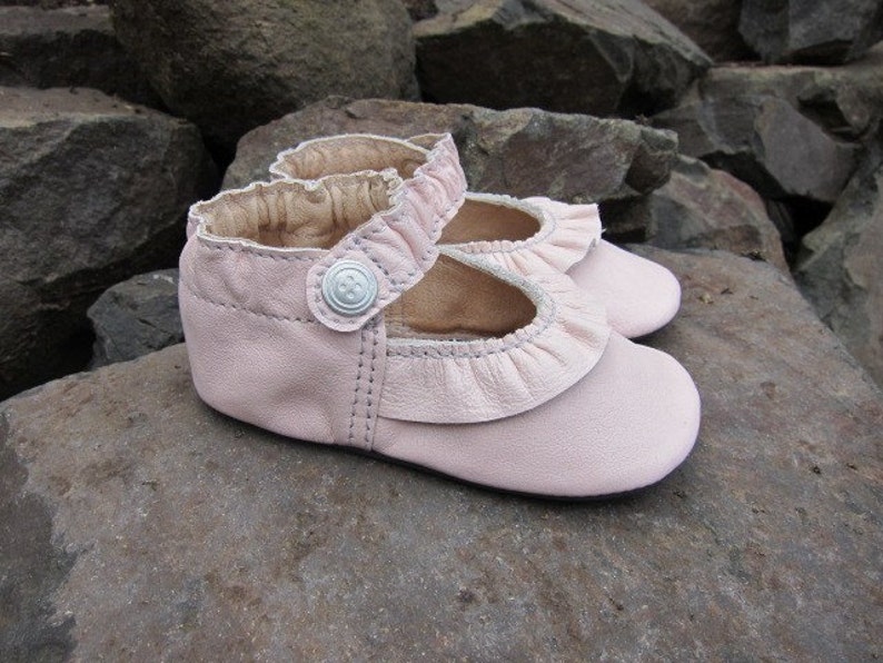 Babyschoenpatroon MaryJane-schoenen met ruches PDF-naaipatroon met tutorial afbeelding 4