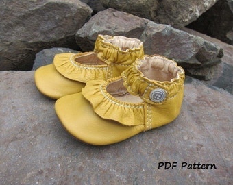 Baby Shoe Pattern Ruffled MaryJane Shoes PDF Sewing Pattern with tutorial