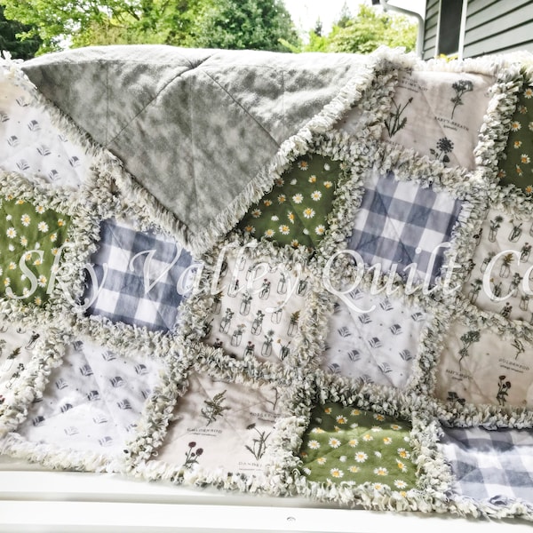 Pre Cut Rag Quilt KIT - Isabel's Garden~ daisy and floral, green, cream, gray gingham and white, farmhouse