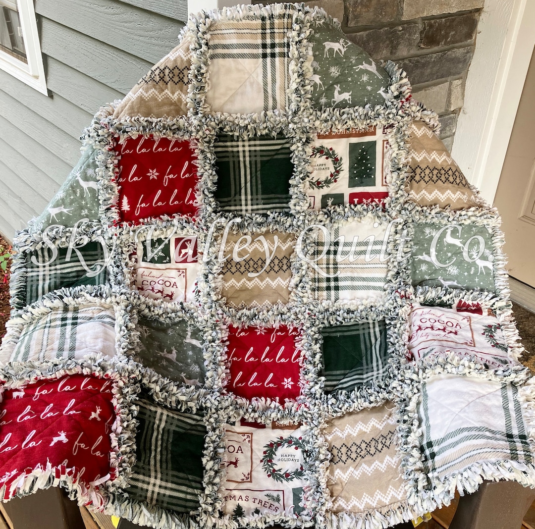 Pre Cut Rag Quilt KIT~ Holiday Sampler Christmas, Green, Red and Beige ...