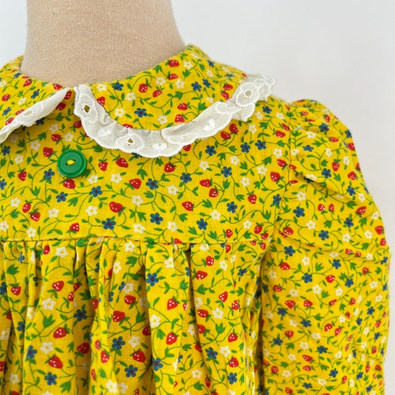 vintage 1970s strawberry print girls dress - image 2