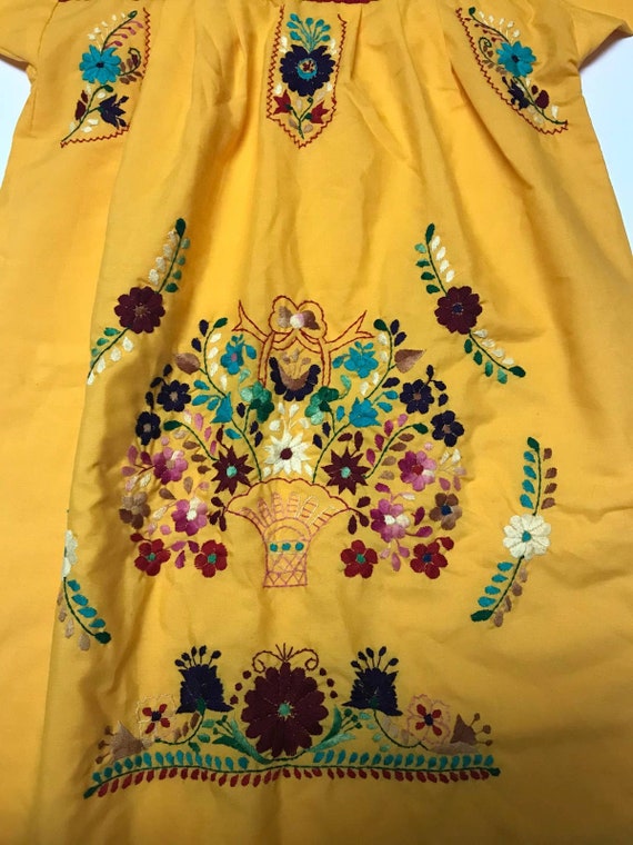 vintage Oaxacan girls dress embroidered floral Me… - image 3