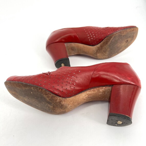 vintage 1940s peep toe heels red shoes - image 4