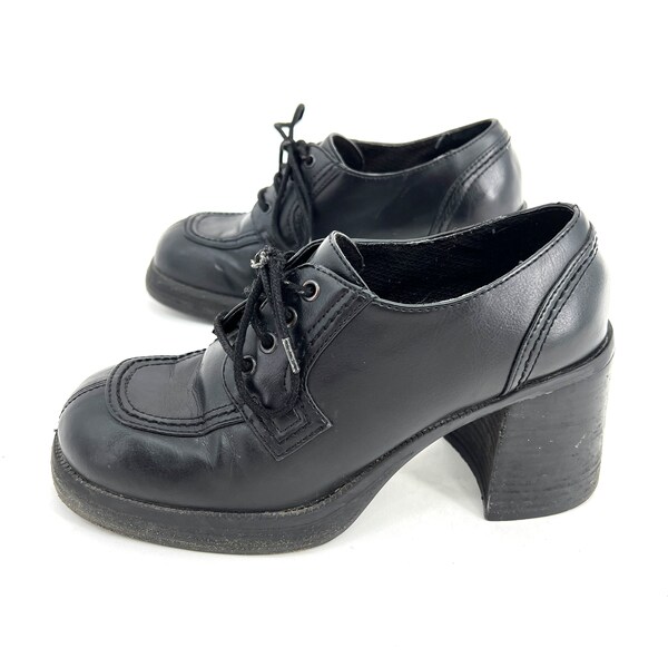 Vintage 90s Y2K platform shoes chunky heels Ellemenno