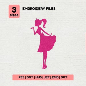 Puede incluir: Diseño de archivo de bordado rosa que presenta la silueta de una mujer soplando un beso, con corona y vestido. La imagen incluye el texto "EMBROIDERY FILES", "3 sizes" y abreviaturas de formato de archivo: PES, DGT, HUS, JEF, EMB, DXT.