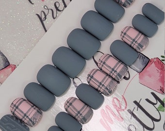 Pink and Gray Sweater, Plaid Matte Nails Winter Feminine Nails Custom False Nails Fake Nails Press On Nails