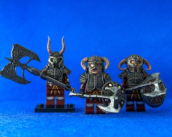 Kolekcjonerska figurka miniaturowa na zamówienie Stare zwoje