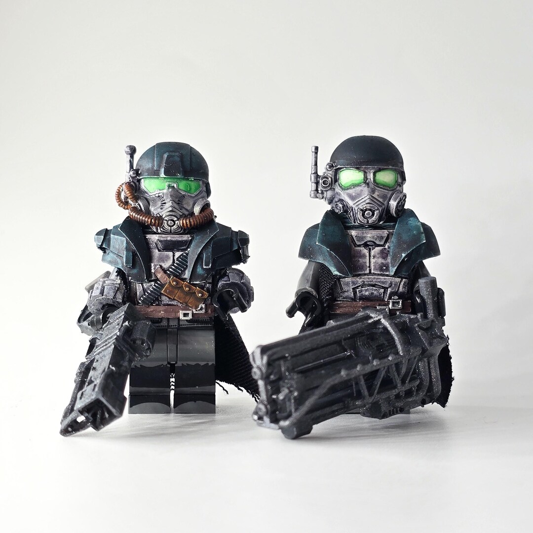 Custom Collectible Miniature Figure Post Apoc Snow Shadows Rangers ...