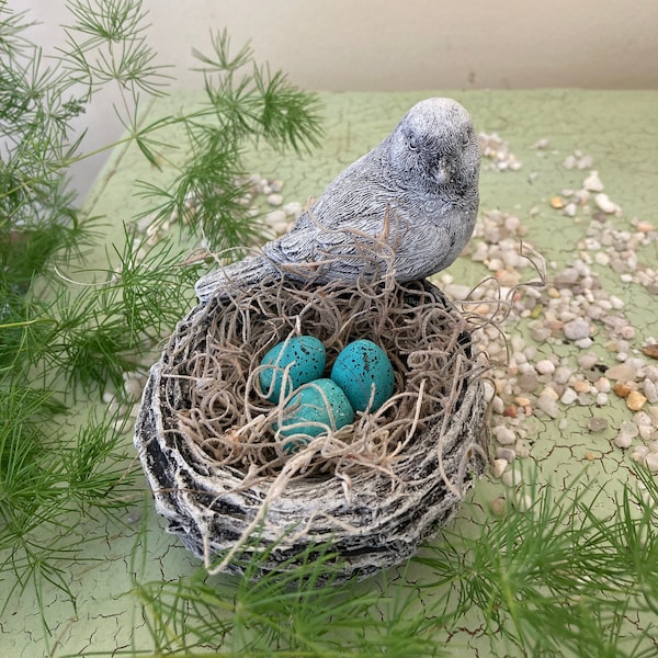 Concrete Cement Planter Pot Bird Nest Eggs | Gardener's Gift | Easter Spring Decor