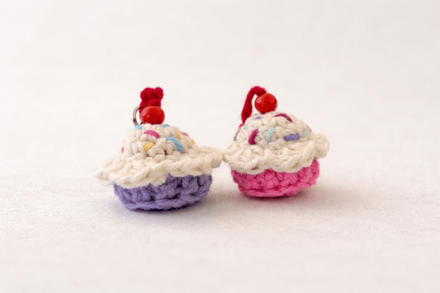 36 Cupcake Crochet Patterns for Sweet Amigurumi, Holiday Decor, and Play Food 15 Two-Bite Cupcake Keychain