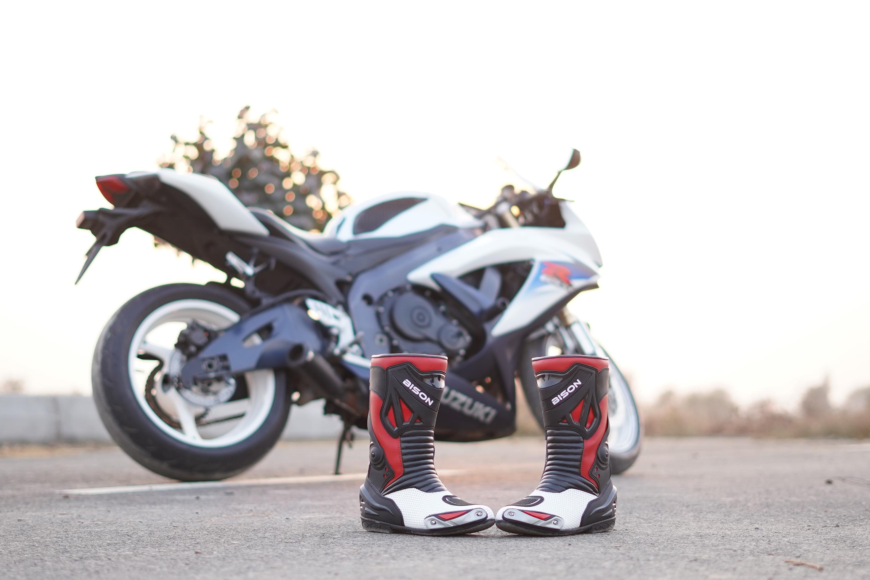 Bison Ride Men's Leather Motorcycle Racing Boots – Protective