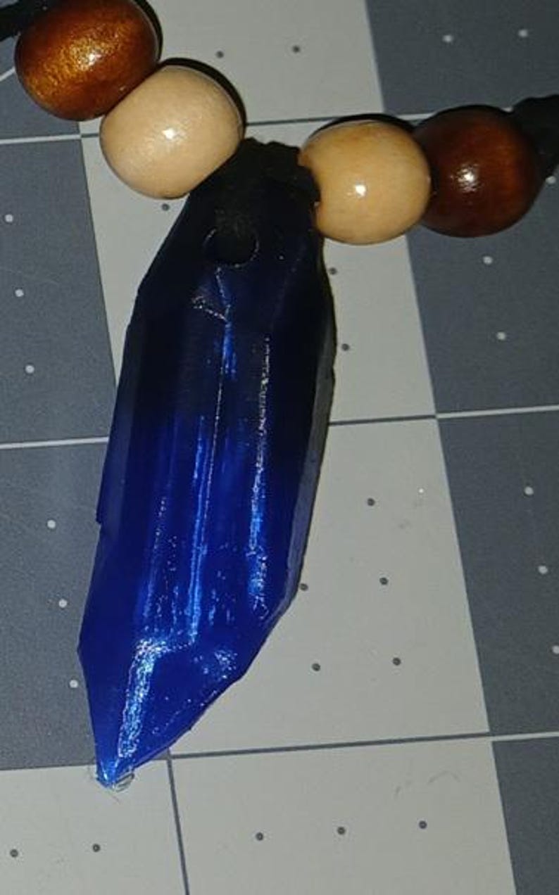 Collar de cristales Kyber con sable de luz de sombras inspirado en Star Wars, multicolor, impreso en 3D Blue