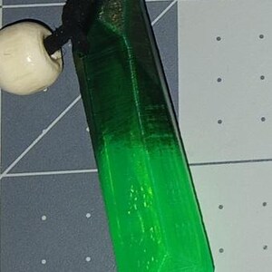 Collar de cristales Kyber con sable de luz de sombras inspirado en Star Wars, multicolor, impreso en 3D Green