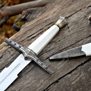 White Orchard Witcher Replica with Scabbard | Handmade Silver Steel Fantasy Collectible | Custom Engraved Gift for Him