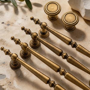 Brushed Brass Dresser Pulls/Vintage bronze Door Handles/ Kitchen Pulls/Wardrobe Drawer/Wardrobe Drawer Pulls/Solid Brass Cabinet Hardware