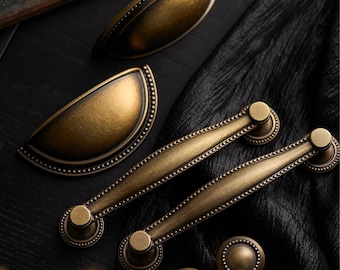 Bronze Brass Drawer Pulls/Vintage Shells Door Handles/ Kitchen Pulls/Dresser Pulls /Door Knobs/Knobs Drawer Pulls/Handle Cabinet Hardware