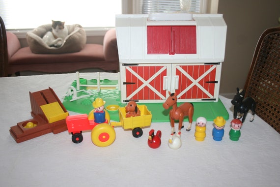 Vintage Fisher Price Play Family Farm Set Barn Tractor Etsy