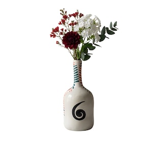 Handbemalte marokkanische Keramikvase, Berber inspirierte geometrische Keramik, Trockenblumendekor