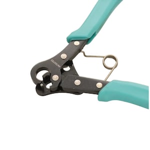 Beadsmith Vintaj One Step Looper Tool, Create Consistent 1.5mm Loops for Jewelry, Use With 18-26g Craft Wire