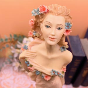 イタリア製 VITTORIO TESSARO ヴィットリオテッサーロ 女性 置物