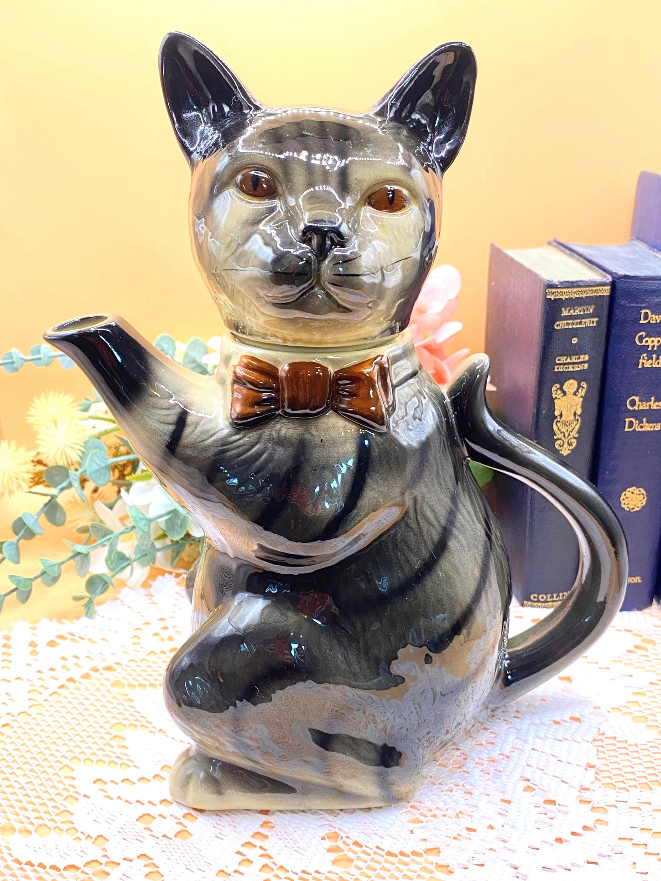 Vintage Tony Wood Cat Teapot: 