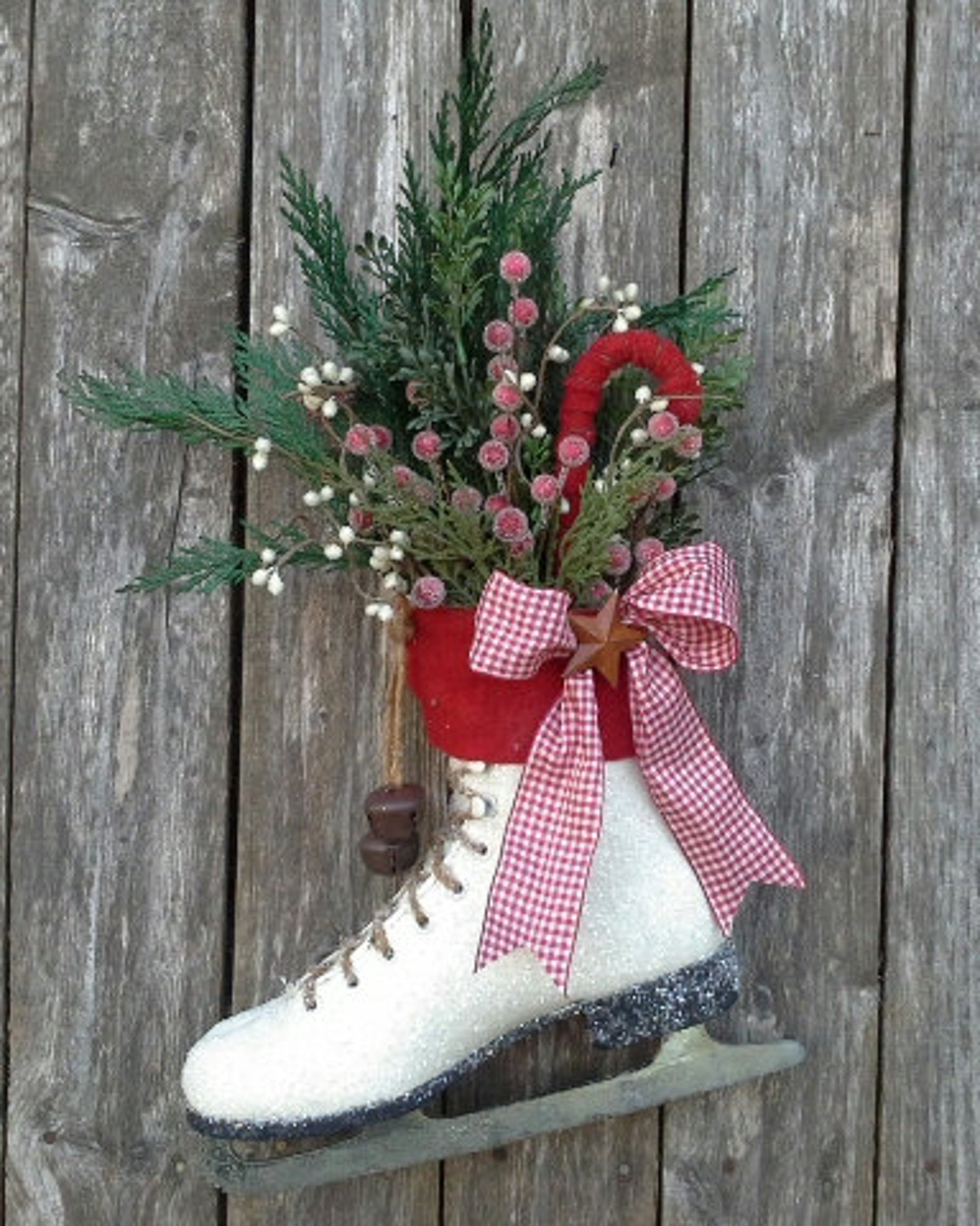 ICE SKATE Holiday decor Christmas Ice skate Wreath | Etsy