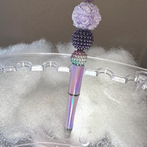 Purple flower pen