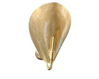 Modern Mid-Century Curved Raw Brass Wall Sconce | Sputnik-Inspired Beetle Wall Light Fixture