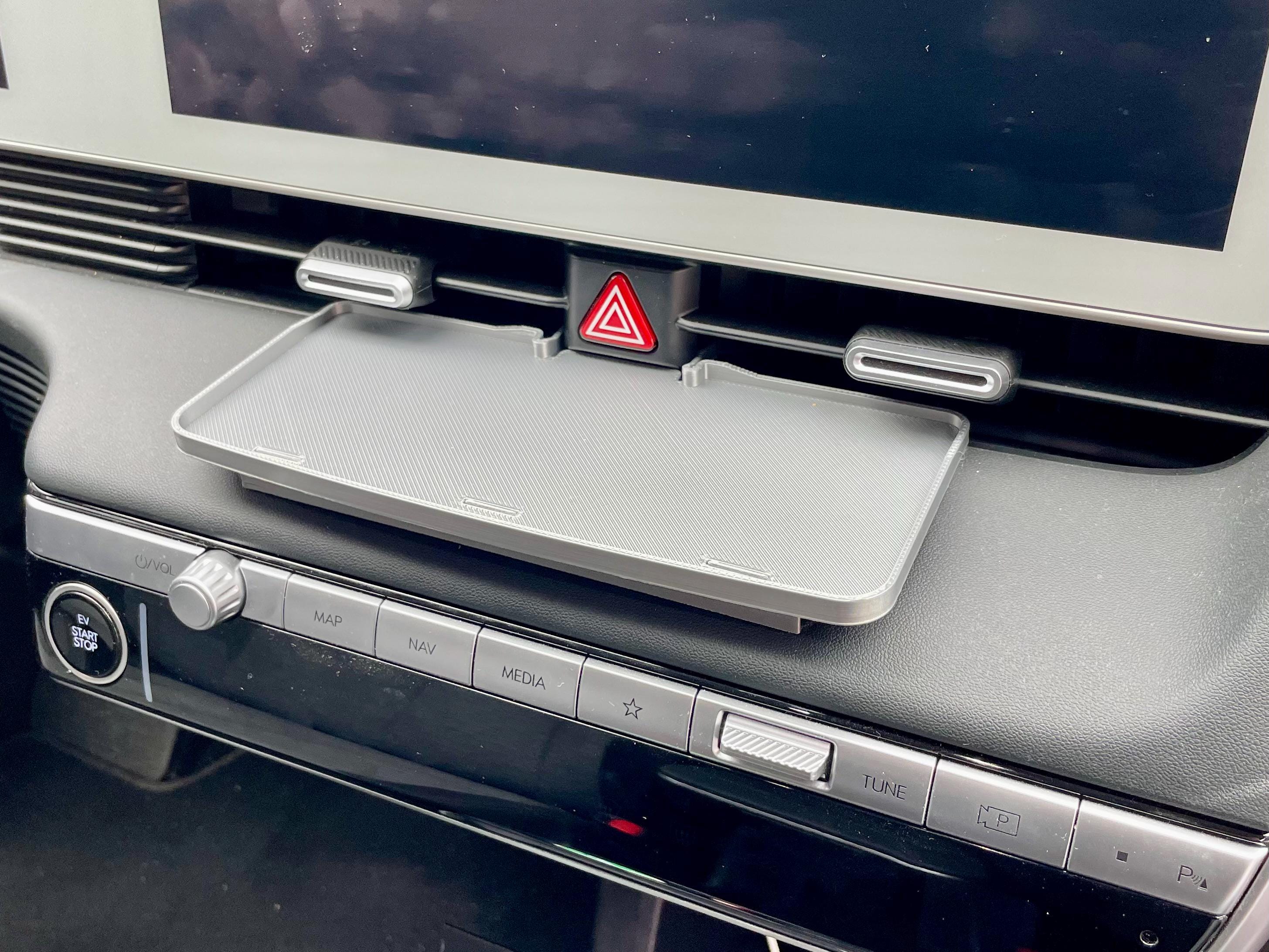 3D-Printed Dashboard Tray for Hyundai Ioniq 5