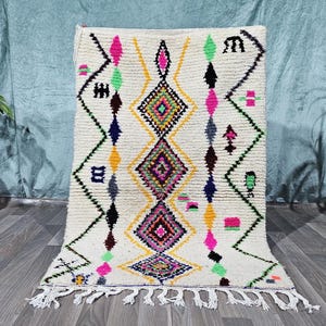 AZILAL RUG ,Unique Berber Moroccan Costum rug - Moroccan Woolen carpet - New Azilal rug - Beni ouarain style - New Beni ouarain rug