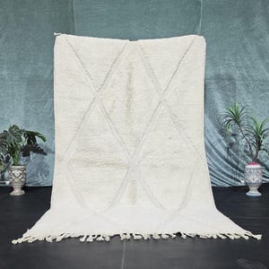 Tufted Moroccan Rug White - Wool Berber Rug - Handmade Rug - Moroccan Area Rug - Custom Woven Rug - Moroccan Rug Ivory