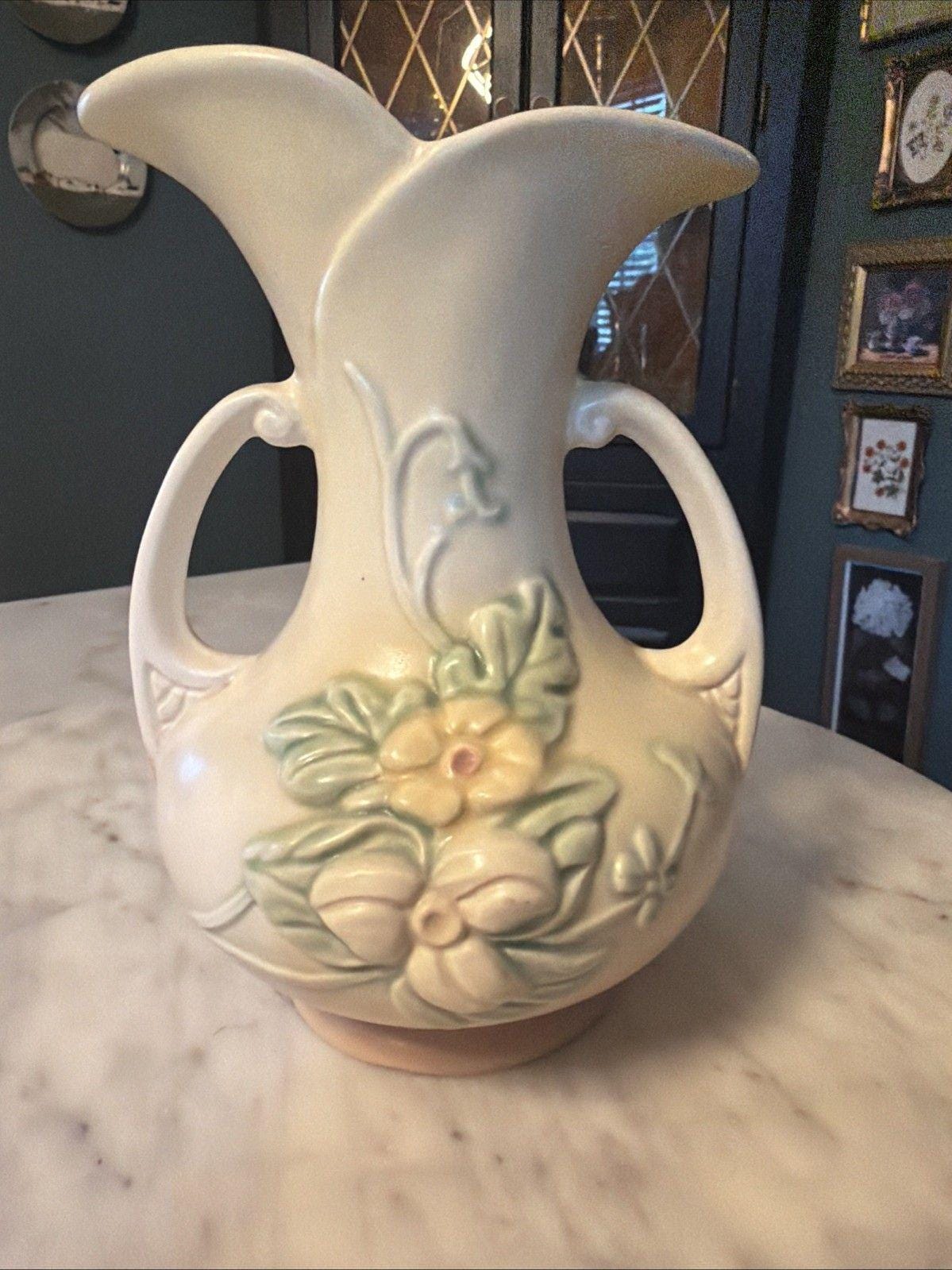 Hull Pottery Vase - Etsy