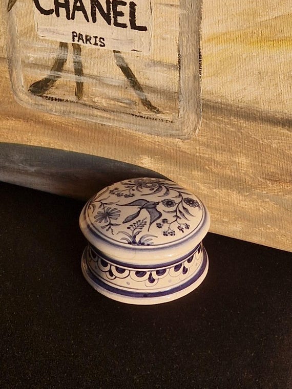 ポルトガル　陶器　ハンドメイド　ハンドペイントの小物入れ ポルトガル 陶器 ハンドメイド ハンドペイントの小物入れ ポルトガル