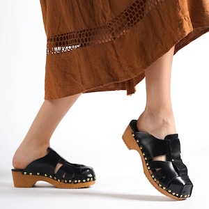 Black Leather Clogs, Strappy Clog Sandals, Gift for Her, Made from Genuine Leather, Leather Clogs, Swedish Clogs, High Heels Swedish Clogs