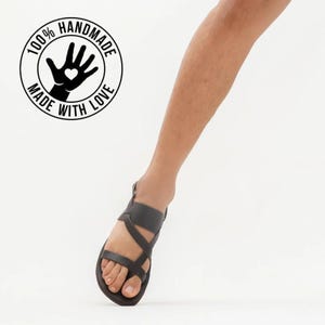 Handmade Brown Leather Men Sandals, Summer Men Shoes, Mens leather slides, Minimalist sandals, Criss cross leather slippers, Greek sandals